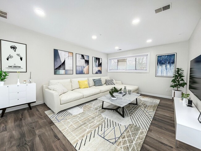 The Crossings at Limestone Apartments
