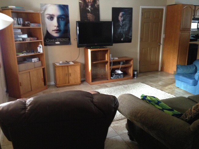 Main Living room - 1404 Brentwood Dr Casa