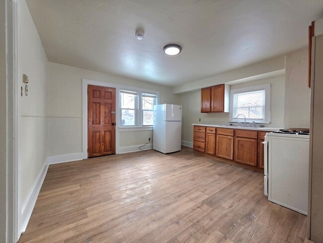 Photo - 1020-1022 Smith St Unit 1020 Upper