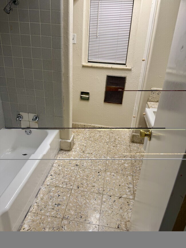 Photo - 4549 Gollihar Rd Unit 3