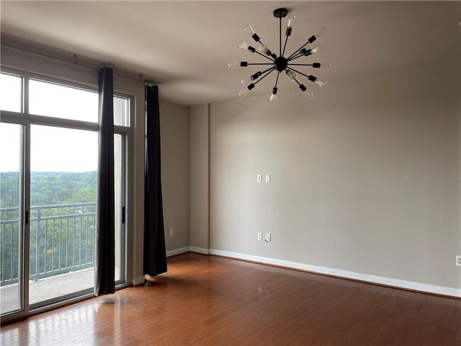 Photo - 711 Cosmopolitan Dr NE Unit 723