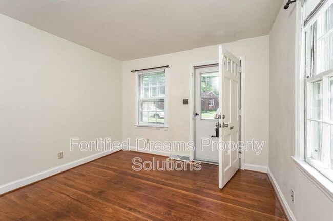 Photo - 901 Grayland St Unidad A
