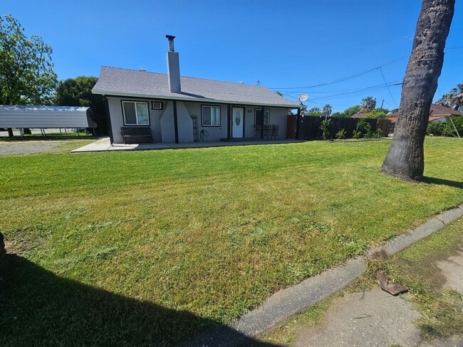 Photo - Home for Rent in Corning! 2 Bedroom 1 Bathroom PLUS Bonus Room