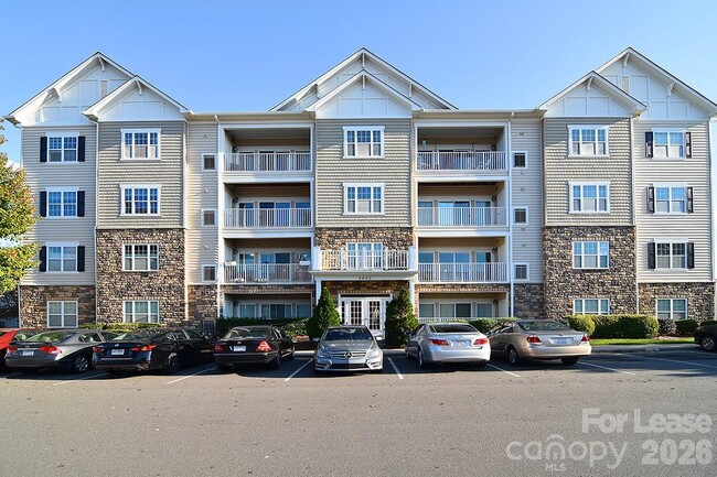 Building Photo - 6605 Central Pacific Ave Unit 202