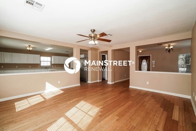3 Bedroom Pet-Friendly Home in Del Valle, TX with Main Street Renewal