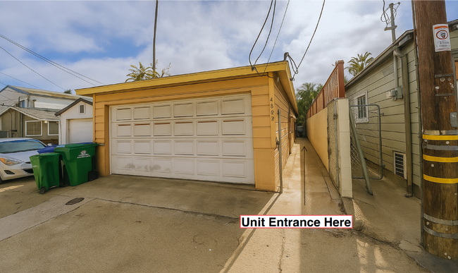 Photo - 4866-4868 Orchard Avenue Unit 4868