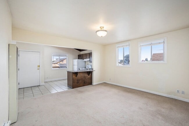 Photo - 537 Central Ave Unit 537 Central Ave #D