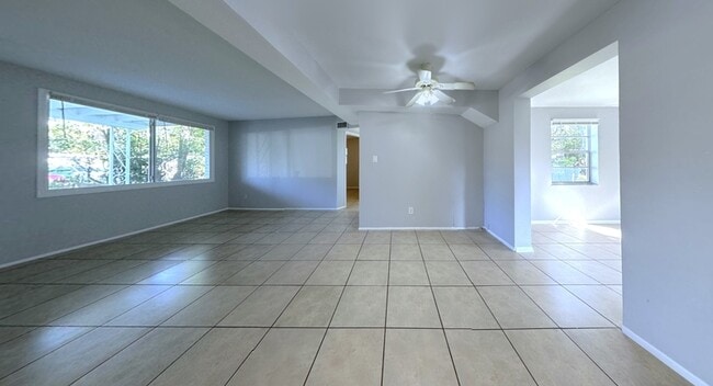 Photo - 10548 112th Ave