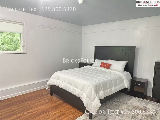 Photo - 1129 207th Pl SE