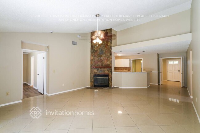 Photo - 901 Sandywood Dr