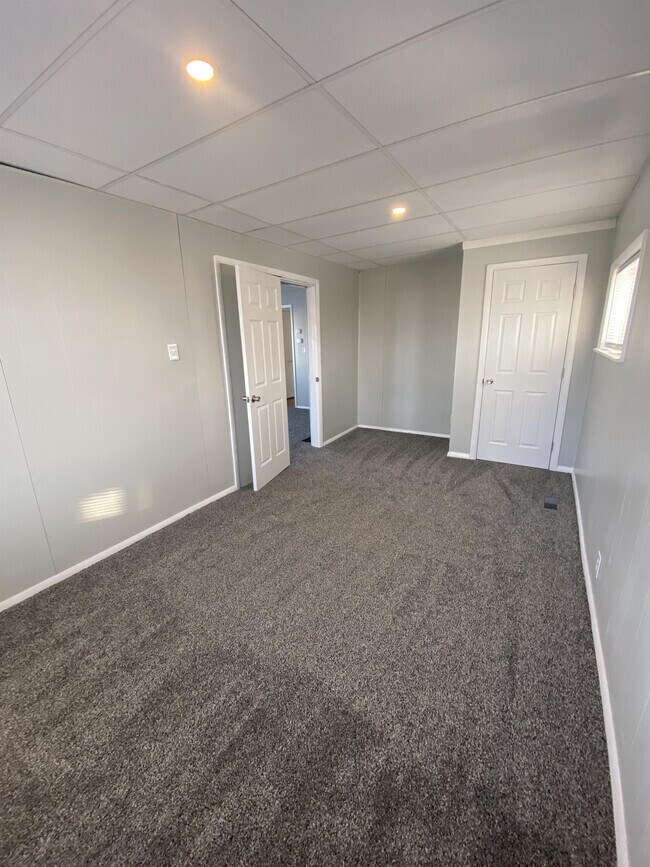 Photo - 1301 S Main St