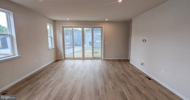 Photo - 35535 Aspen Wy