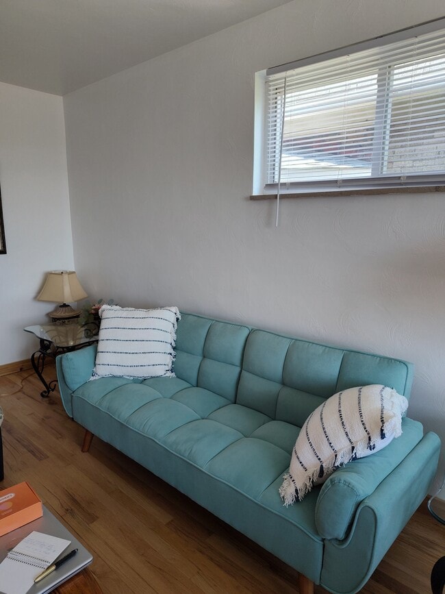 Photo - 1718 Fallowfield Ave