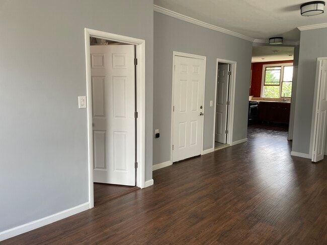 Photo - 48 65th St Unidad Apt. 2