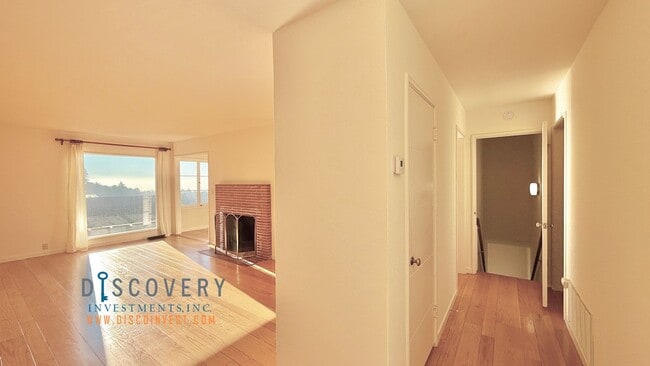 Photo - Mid-Century Montclair 3+ Bedroom with Filtered San Francisco Bay Views!