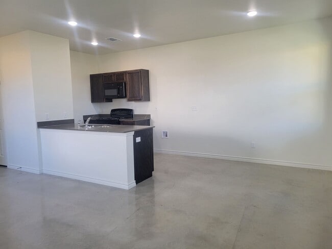 Photo - 2325 Zanoletti Ct Unit B-STILL OCCUPIED BY RESIDENT