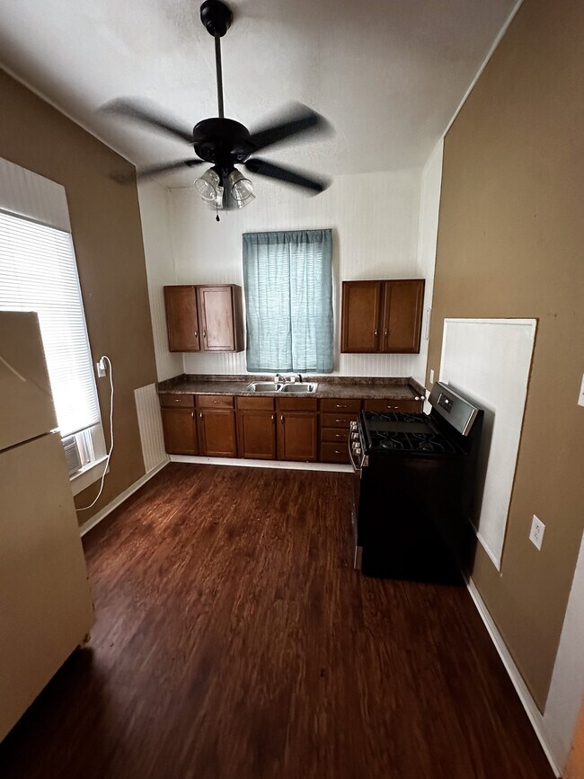 805 S 9th St Rental For Rent in Temple, TX