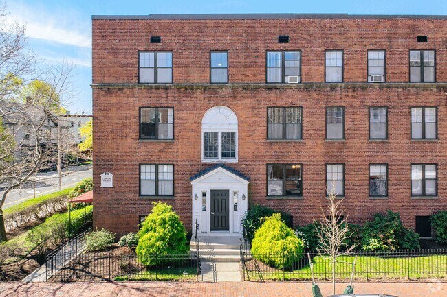 Clinton & Prospect Apartments