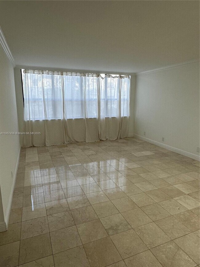 Photo - 10000 Bay Harbor Terrace Unidad 204-A