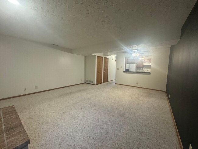 Photo - 2 bed 2 bath area Townhouse near Southpointe