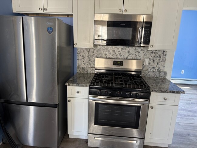 Photo - 11 10th Ave Unit #2