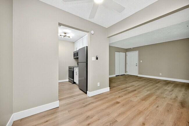 07-DSC_1919 - Mariemont Woods