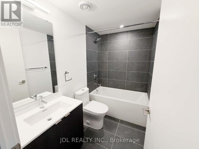 Photo - 100 Queen St E Unit 3309