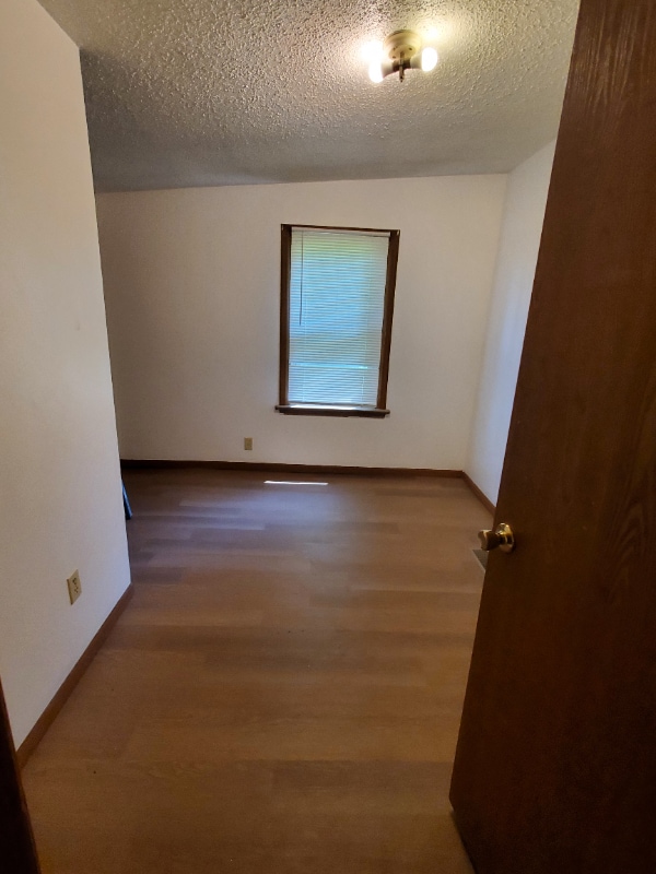 Photo - 2908 Endicott Ave