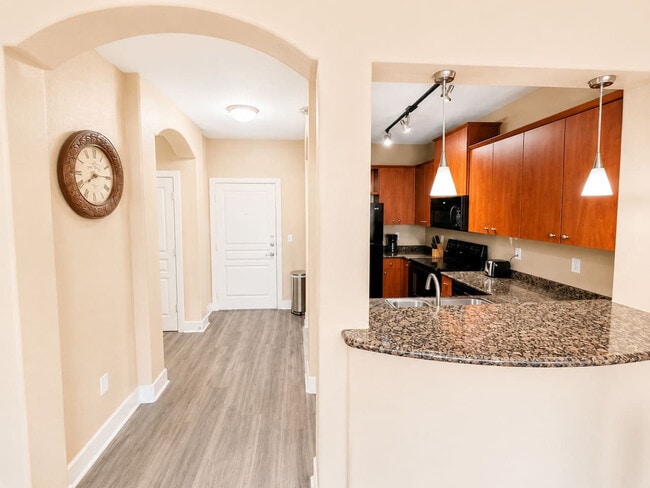 Photo - 75 Riverfront Dr Unit SI ID1534957P