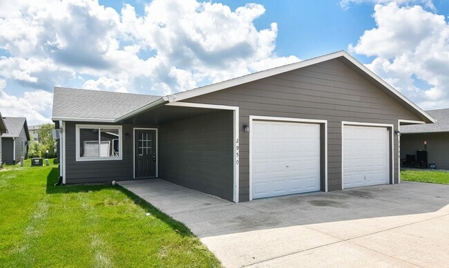 Photo - Walnut Pointe