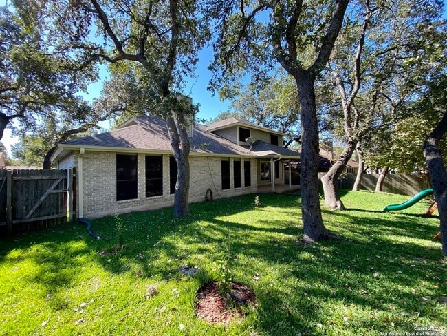 Photo - 8911 Shady Leaf