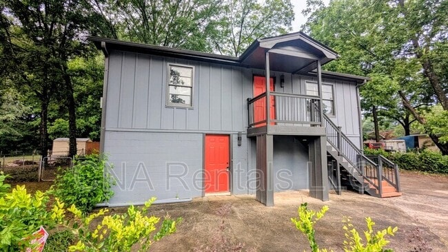 Building Photo - 1772 Martin Pl Unit B