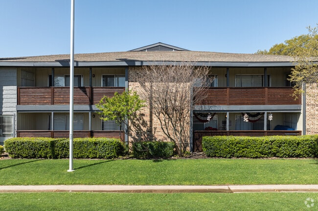Spring Creek Apartments
