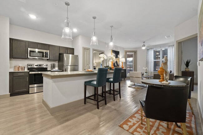 Dominion at Mercer Crossing apartments — community photo