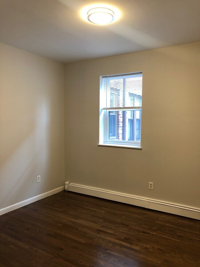 17 Stearns Rd Unit 2