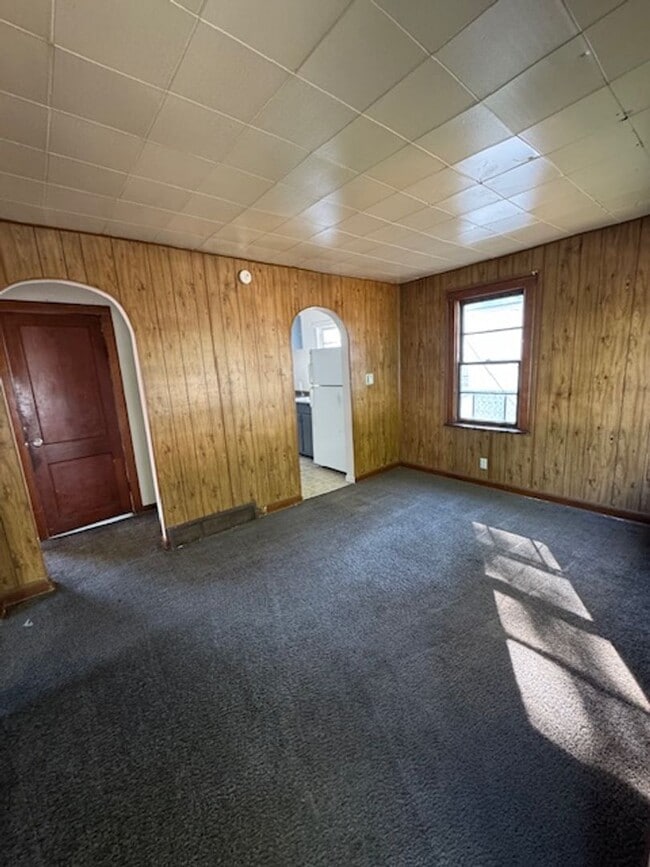 Photo - 4005 Holton Ave
