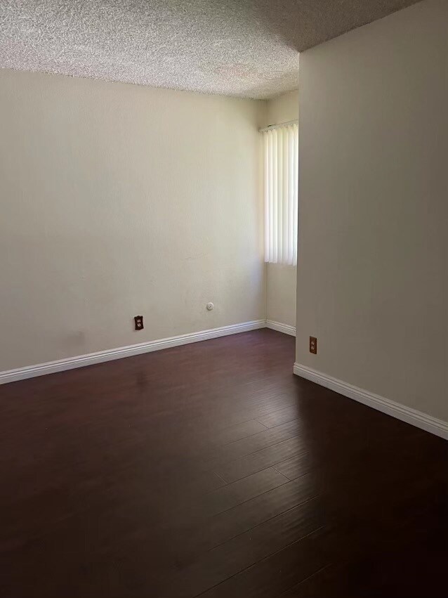 Photo - 1741 Neil Armstrong St Unidad 108