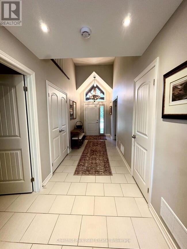 Photo - 8 Robbie Way