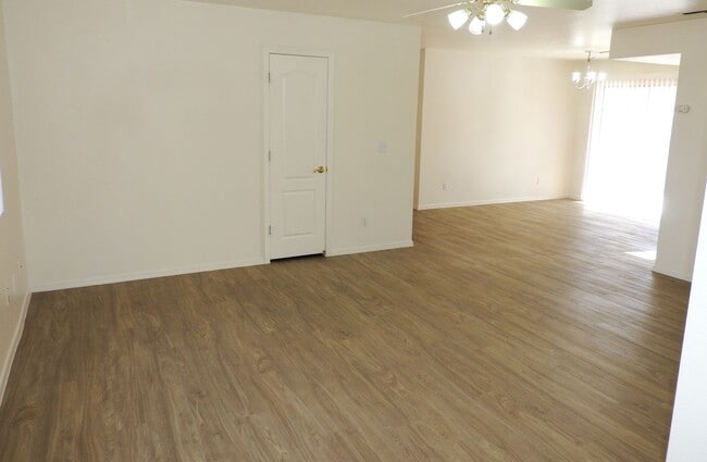Photo - COMING SOON! 3+2 Stylish, Move-In Ready Home with New Flooring and Fresh Interior