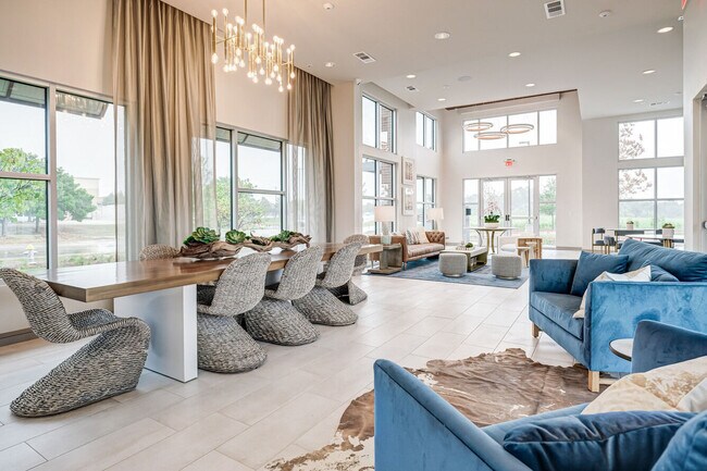 Photo - Lively at Firewheel