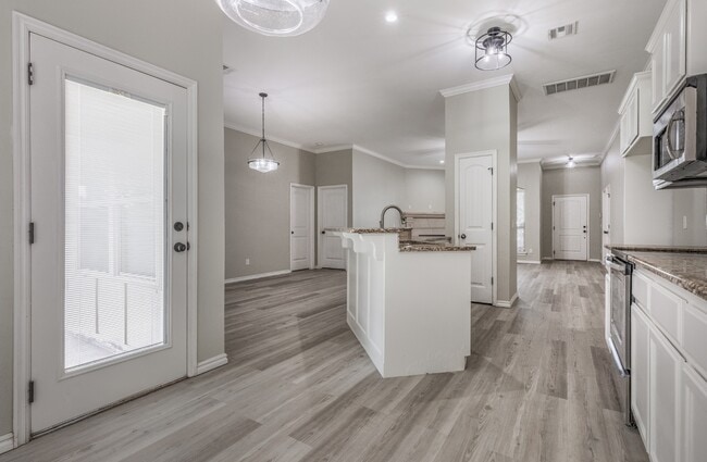Photo - 6528 NW 163rd Terrace