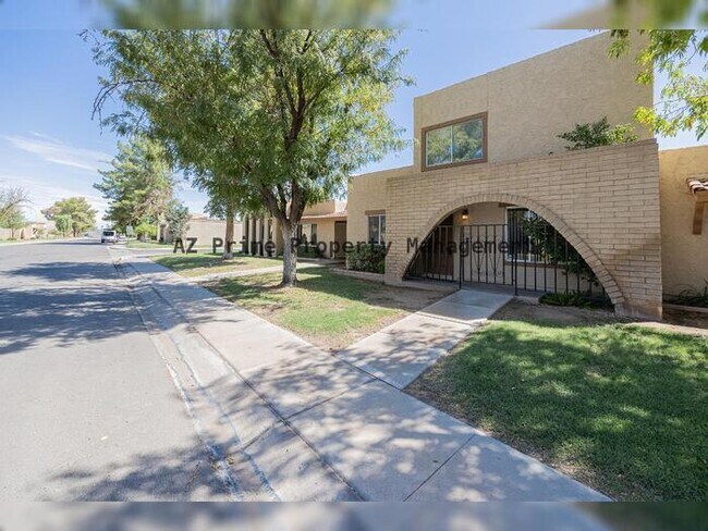 Building Photo - 2127 E Minton Dr Rental