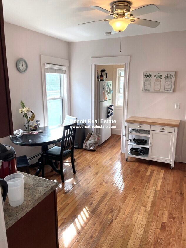 Photo - 11 Endicott Ave Unit Apartment 2