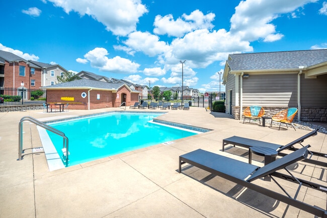 Building Photo - Level 27