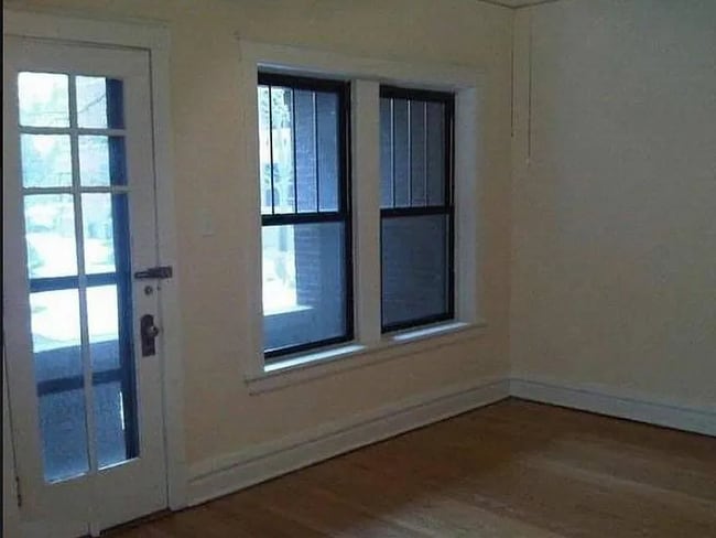 Photo - 2536 N Kedzie Blvd