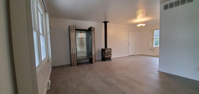 Photo - 10534 William Tell Ln