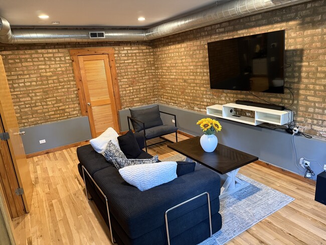 Photo - 4104 N Mozart St