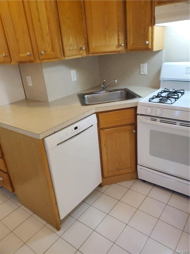 113 Main St Unit 1N