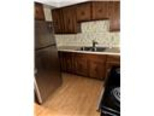 Photo - 138B Green Manor Dr Unit B