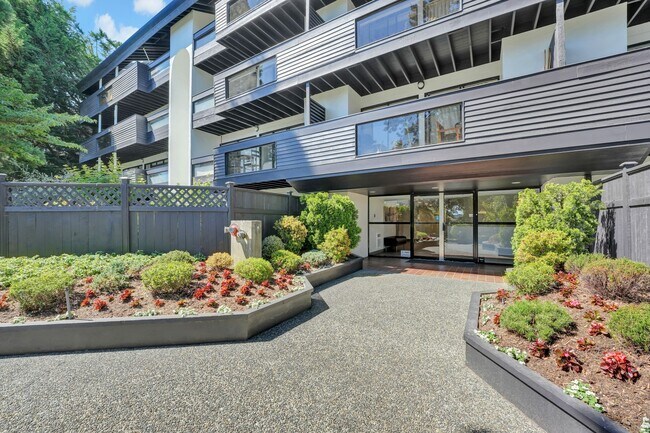 Photo - Pandora Heights Apartments